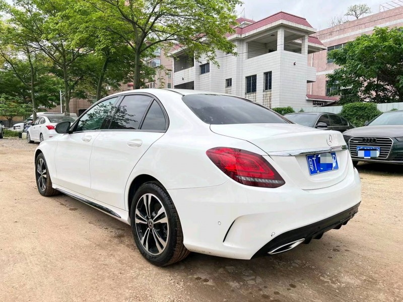 广州19年奔驰C7