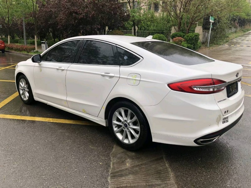 青岛18年福特蒙迪欧8