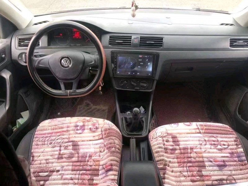 济南17年大众桑塔纳5