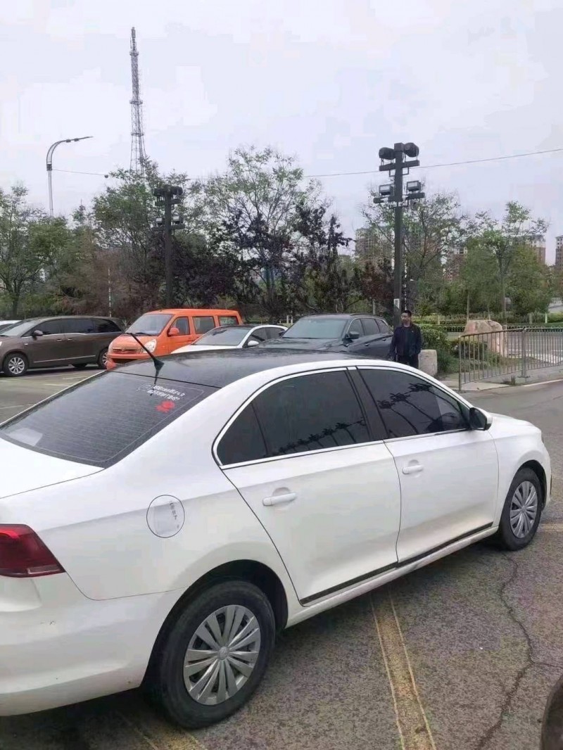 济南17年大众桑塔纳7