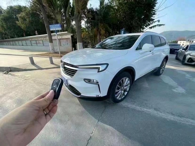 深圳21年别克昂科旗8