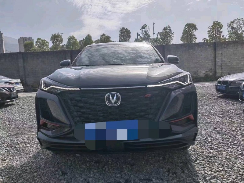 重庆22年长安汽车CS751