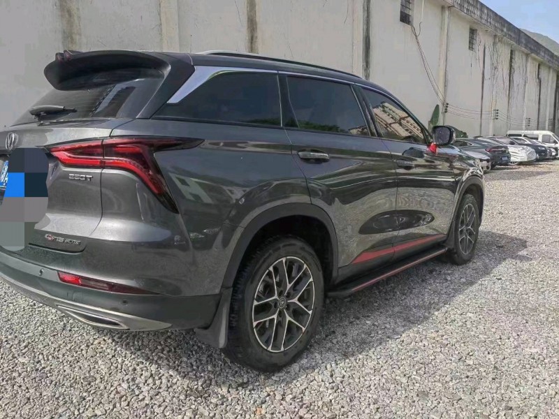 重庆22年长安汽车CS754