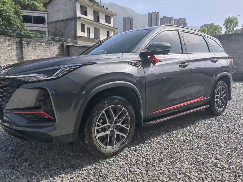 重庆22年长安汽车CS759