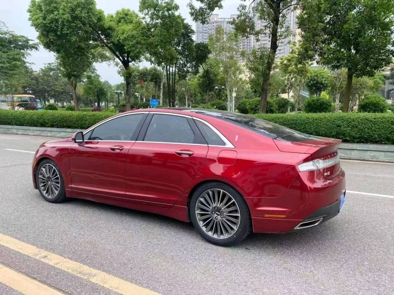 唐山15年林肯MKZ7