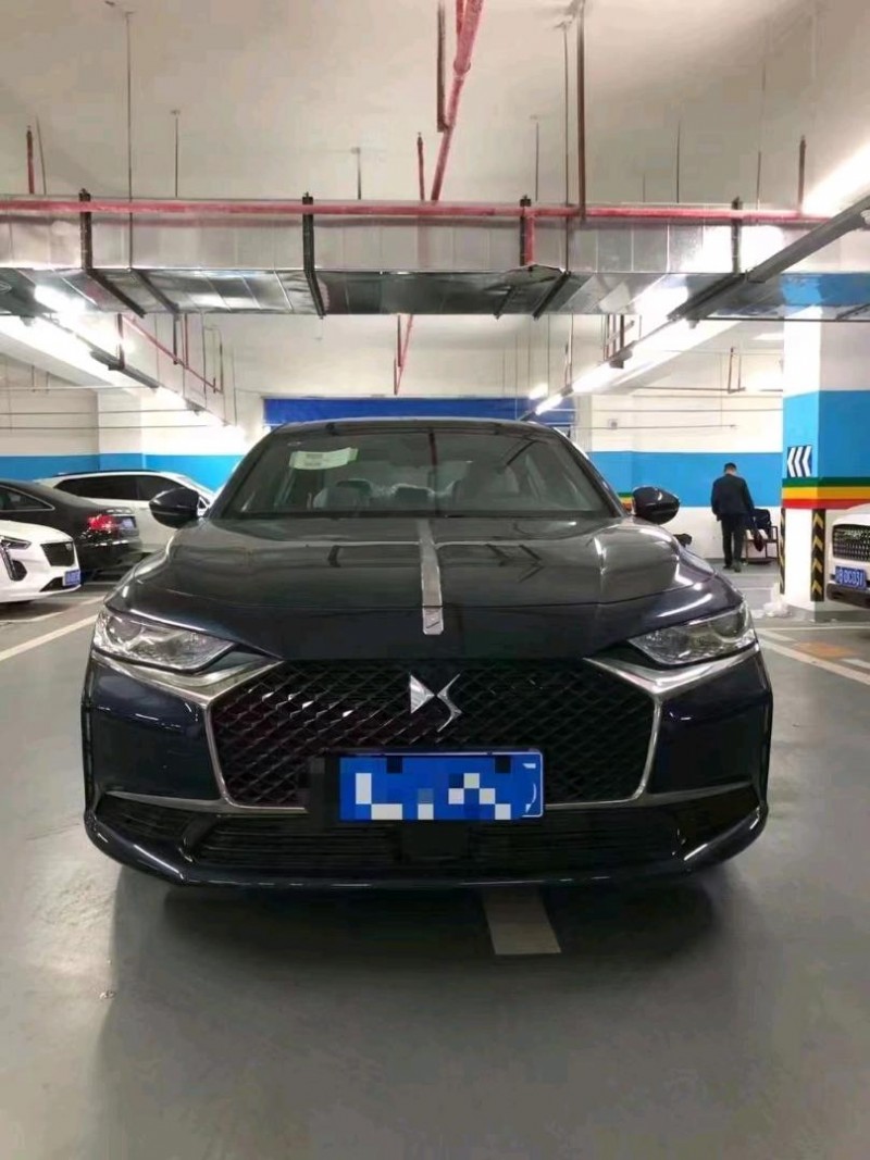 重慶22年雪鐵龍DS91