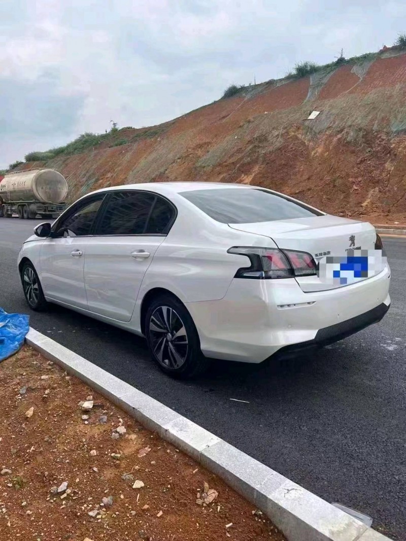 重庆21年标致4084