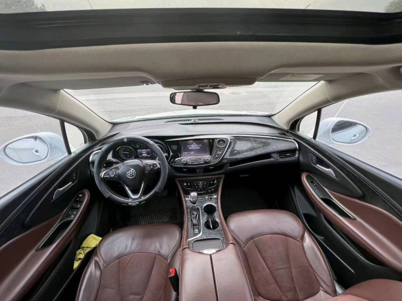 青岛16年别克昂科威6