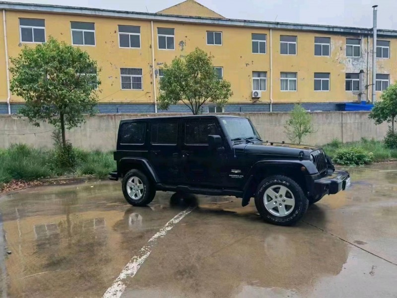 济南11年Jeep牧马人5