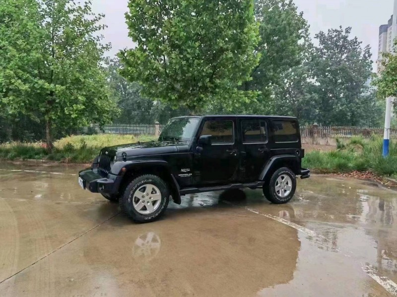 济南11年Jeep牧马人8