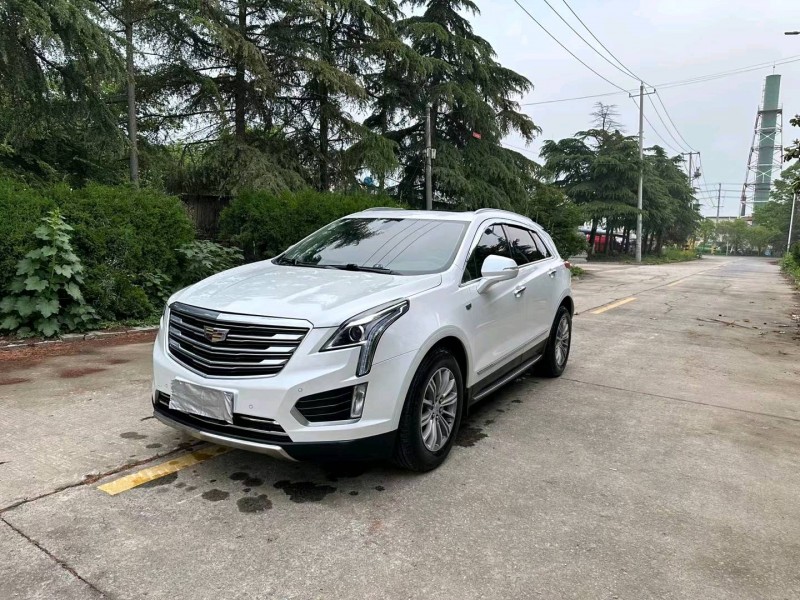 徐州17年凯迪拉克XT52