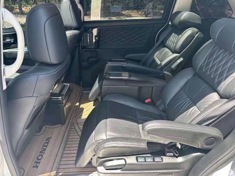 济南21年本田艾力绅5