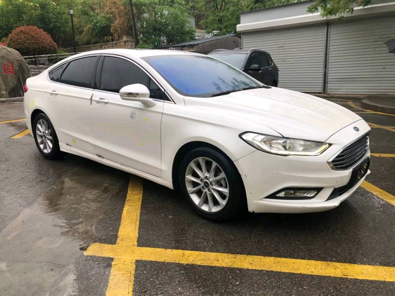 青岛18年福特蒙迪欧2