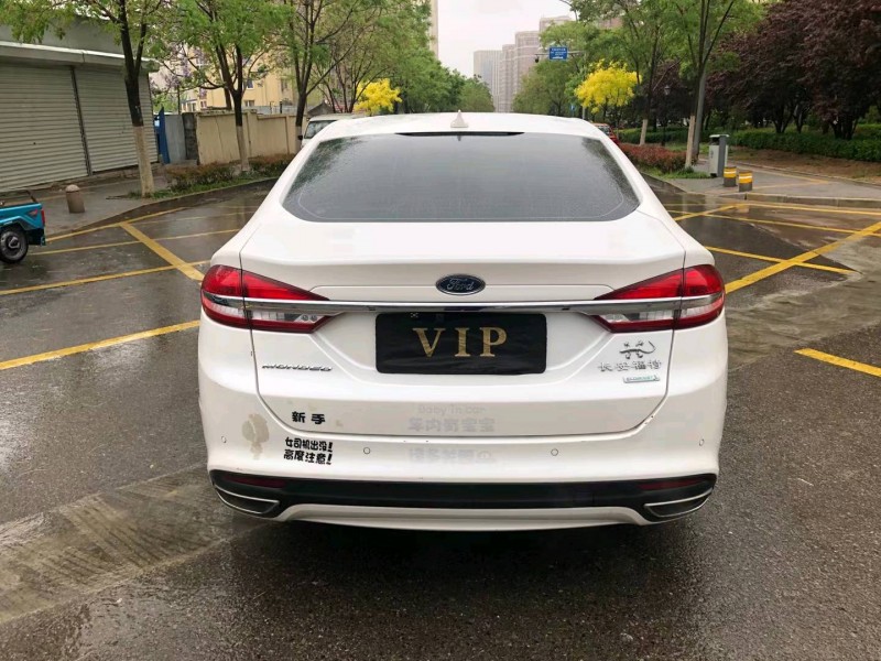 青岛18年福特蒙迪欧9