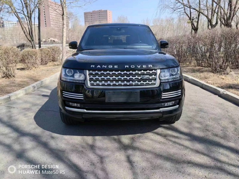 青岛14年路虎揽胜行政1