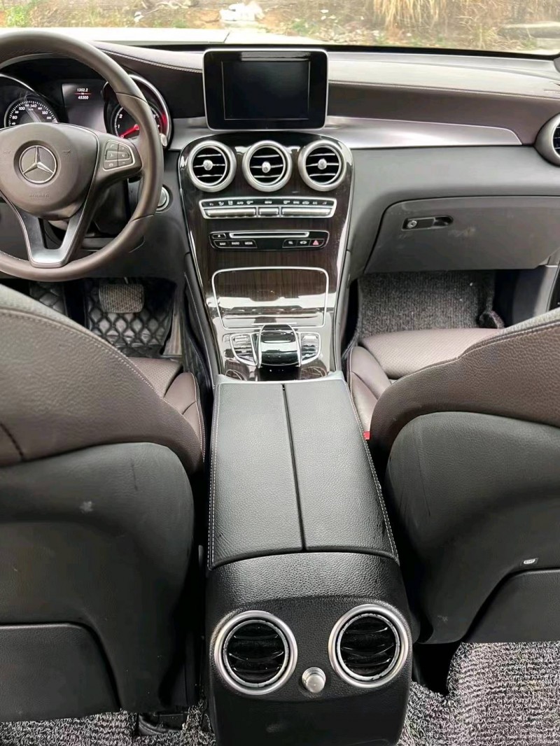 宜昌18年奔驰GLC9