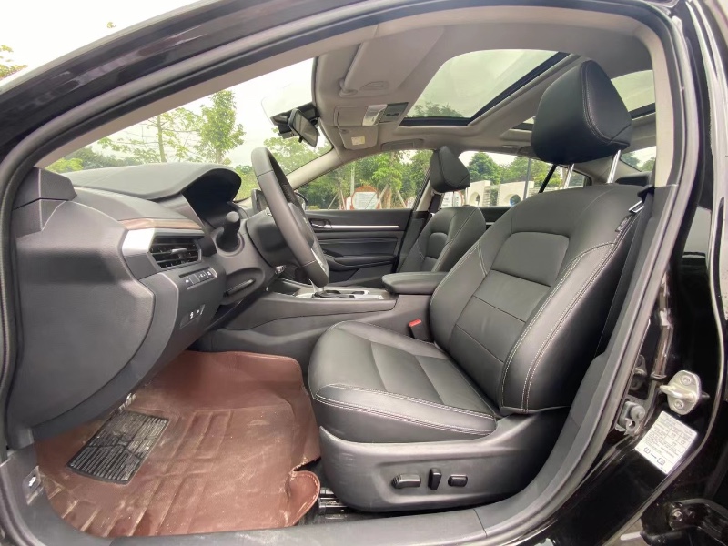 深圳22年日产天籁7