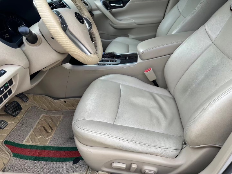 徐州15年日产天籁9