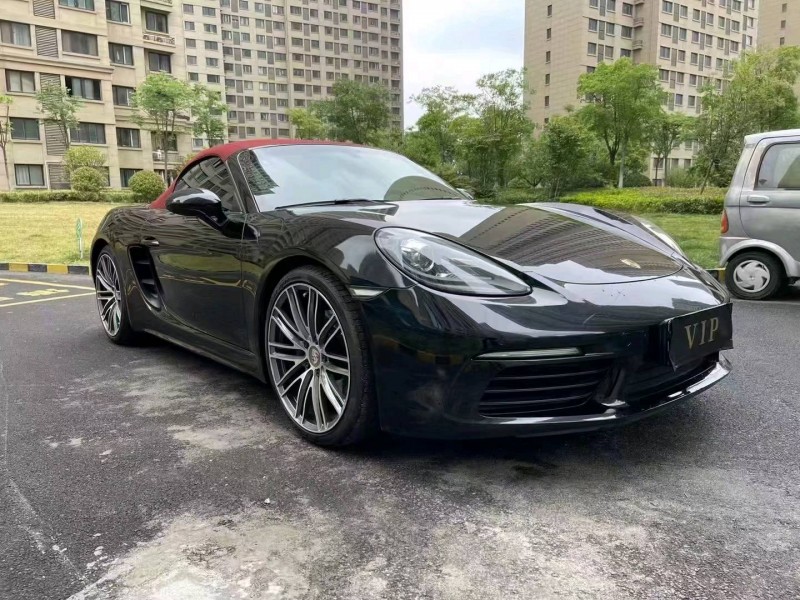 徐州17年保时捷7182