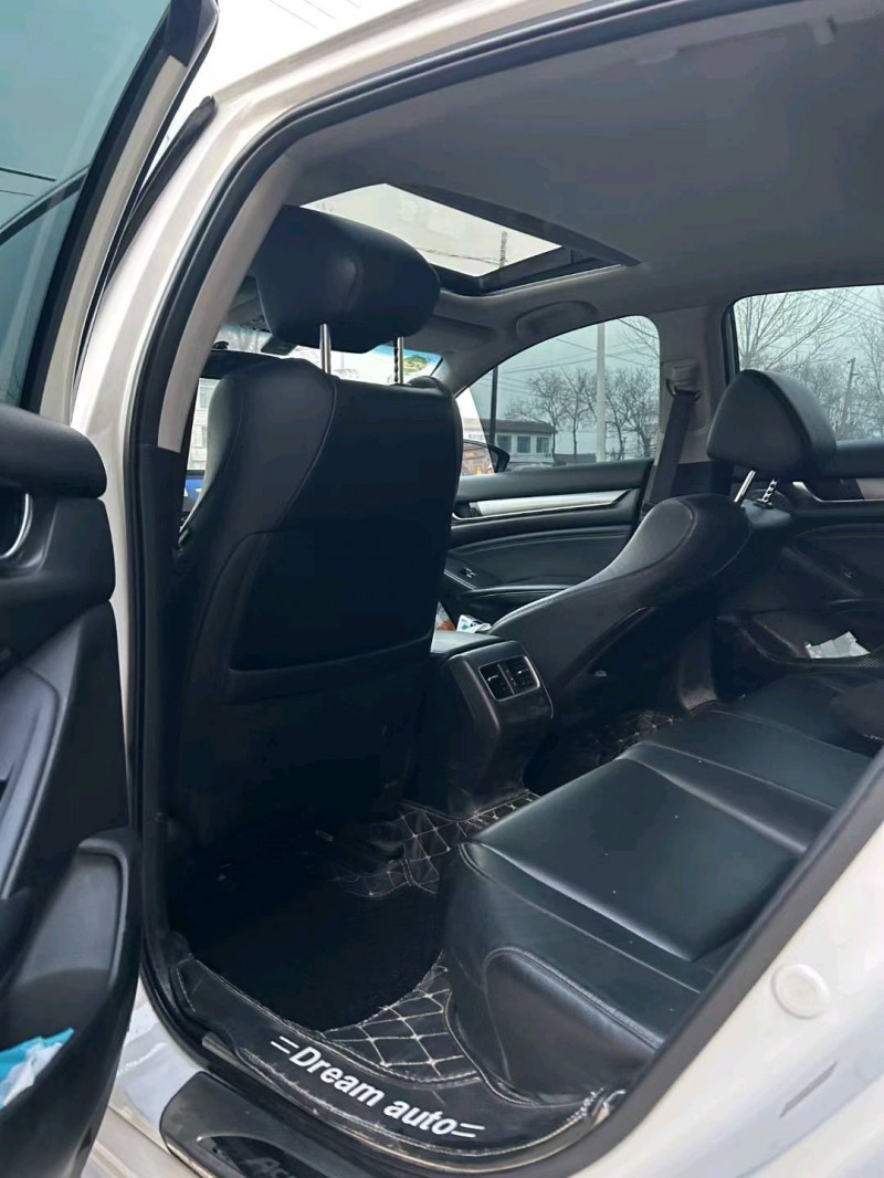 保定19年本田雅阁4