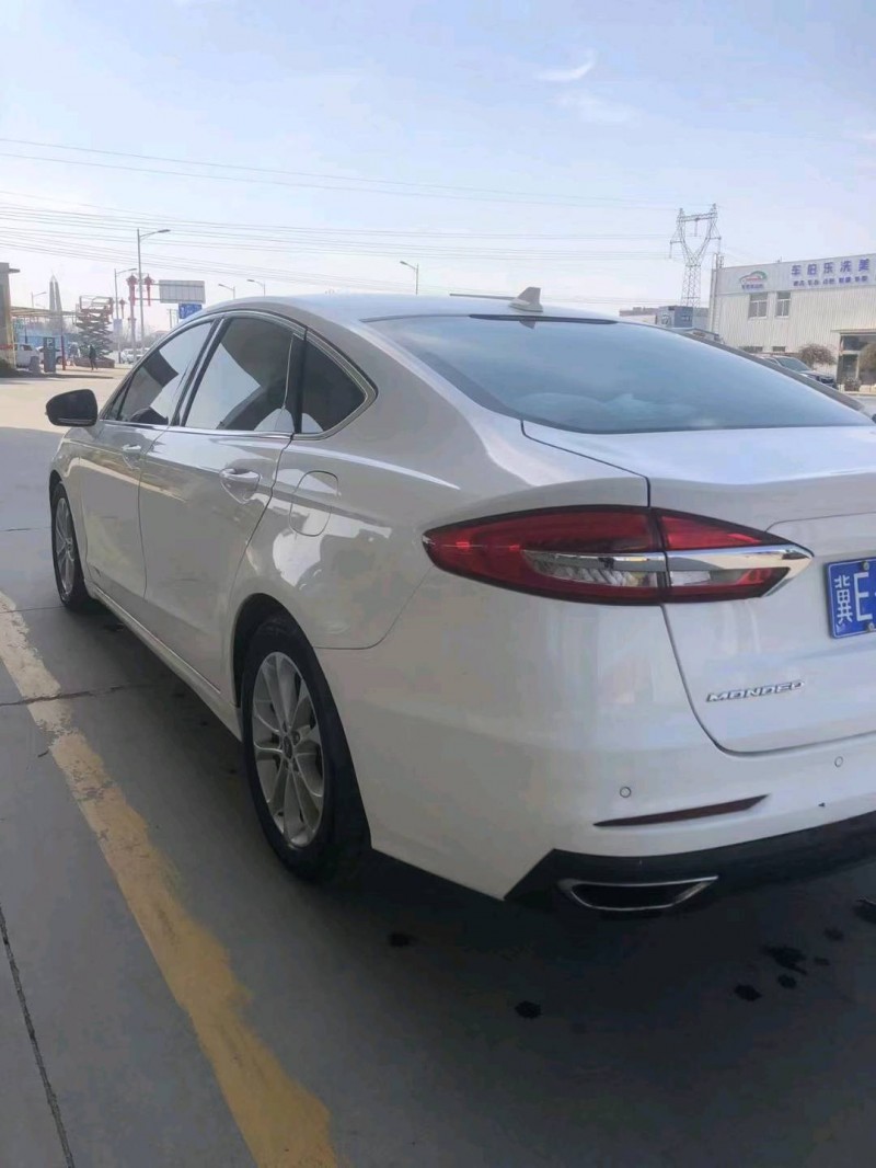 保定19年福特蒙迪欧8