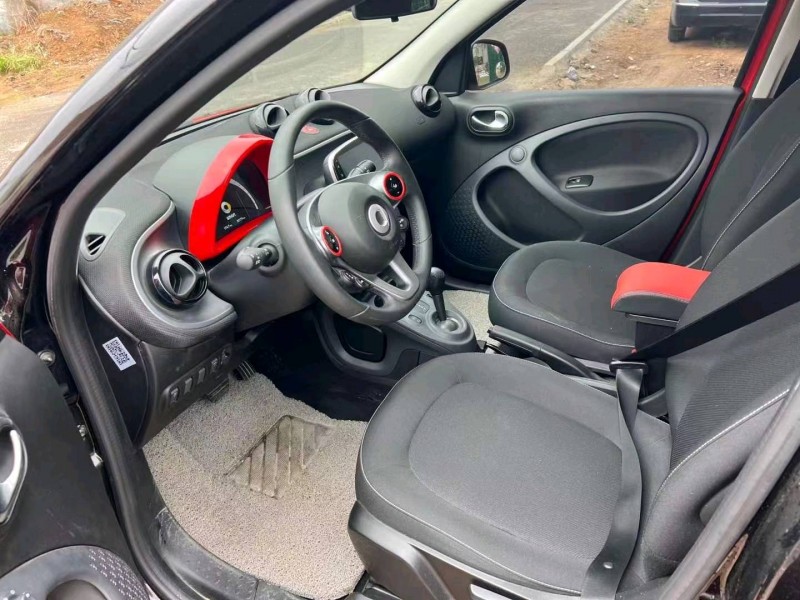 青岛18年奔驰smart4