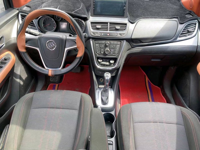 成都15年别克昂科拉5