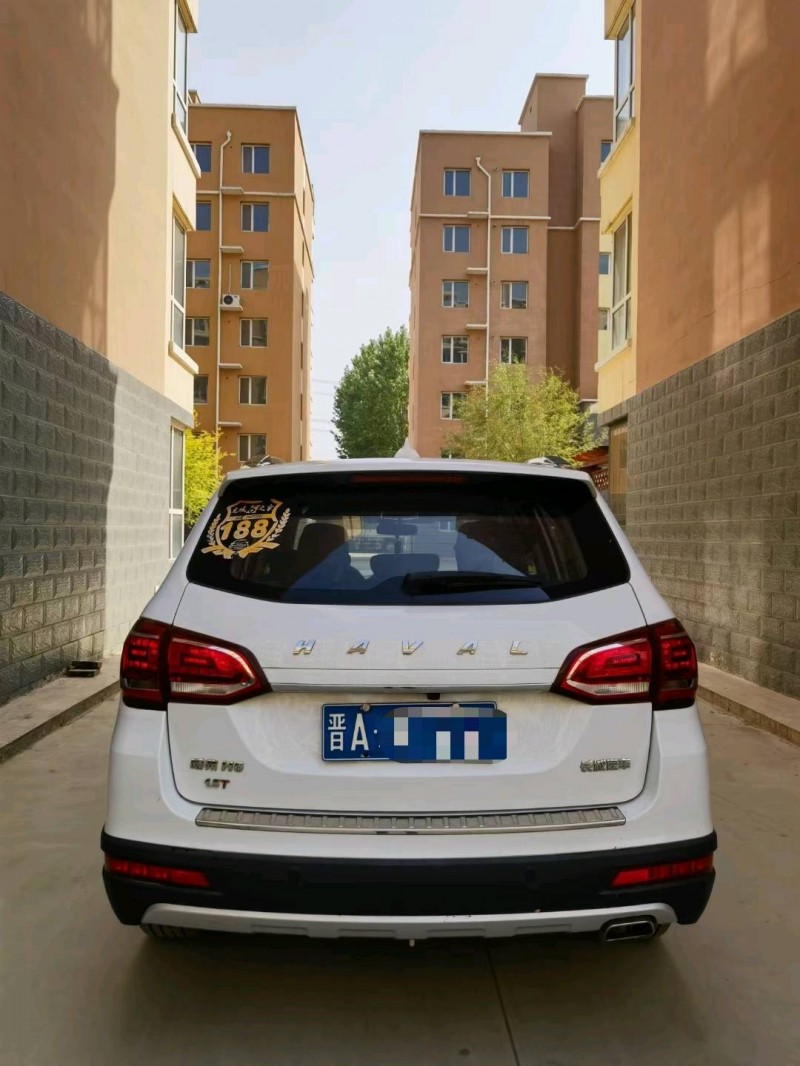 保定15年哈弗H68