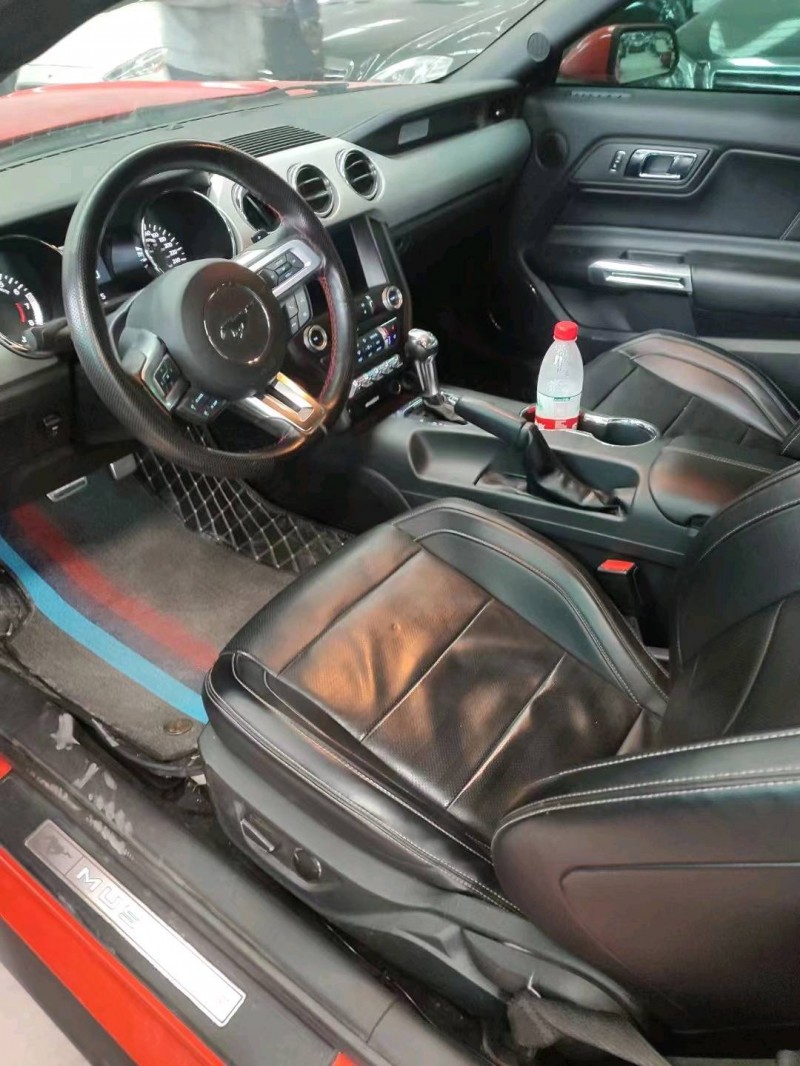 济宁16年福特野马3