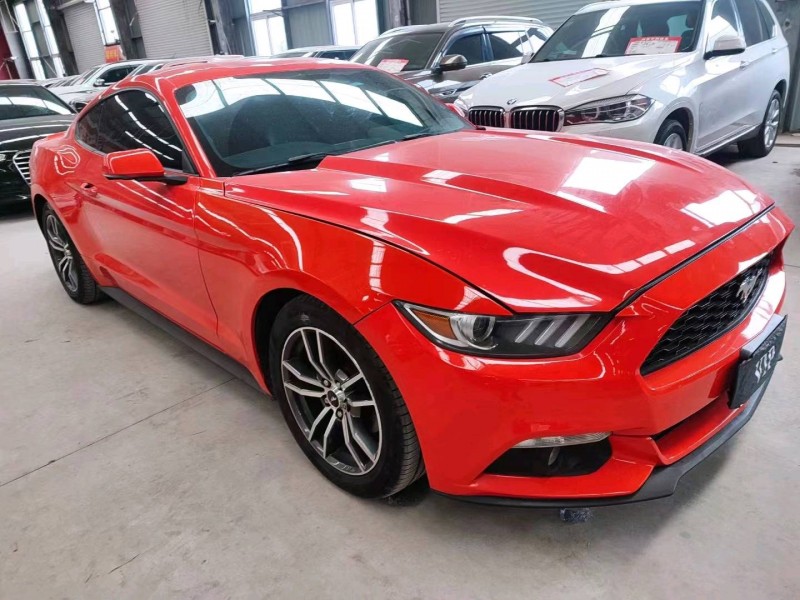 济宁16年福特野马4