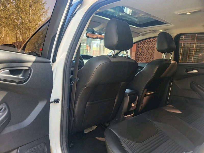 保定17年福特福克斯5