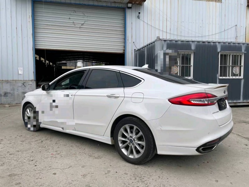 济宁17年福特蒙迪欧8