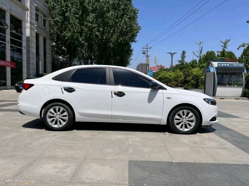 枣庄21年别克英朗7