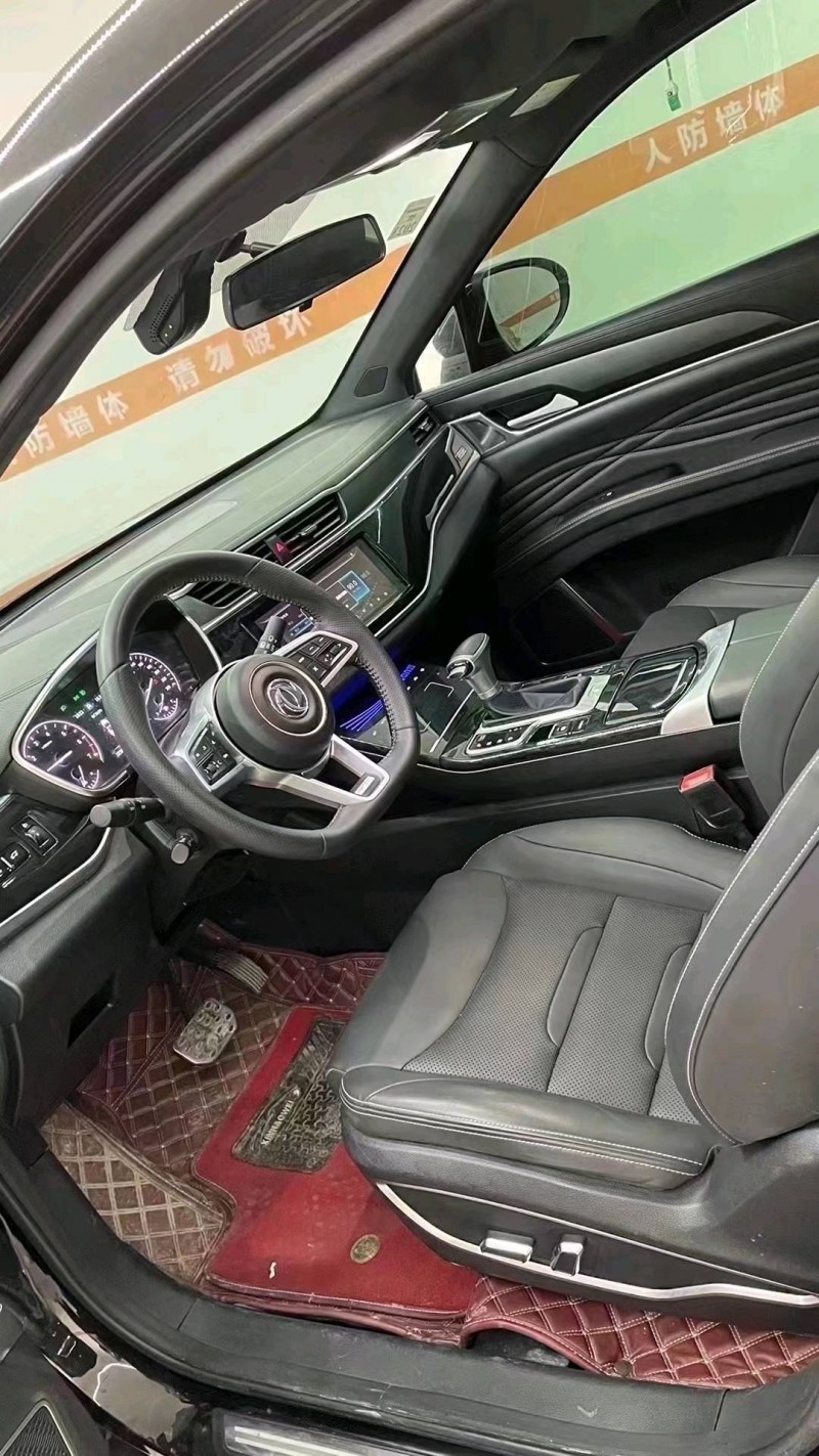 成都19年东风风光8