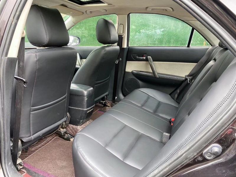 成都13年马自达66