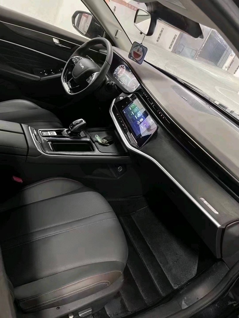 成都22年东风奕炫8