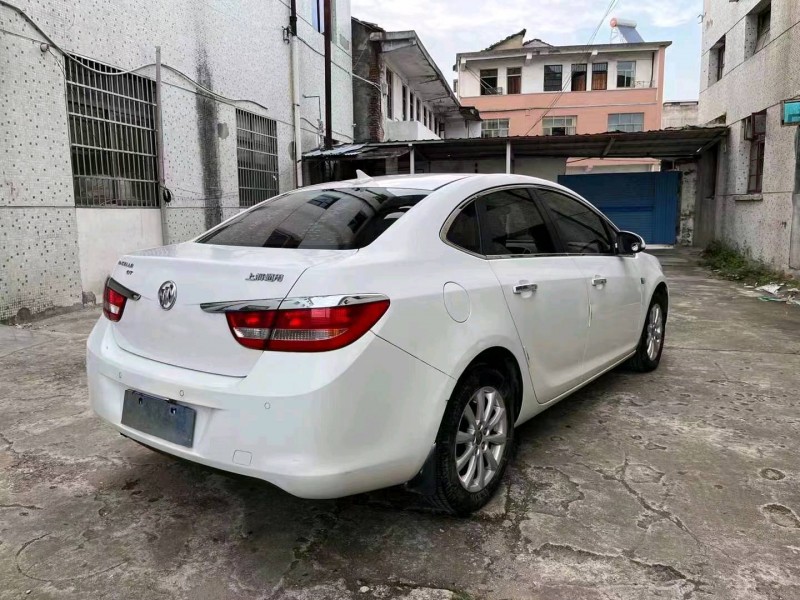 嘉兴14年别克英朗GT3