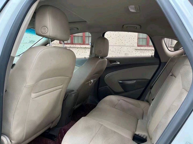 嘉兴14年别克英朗GT5