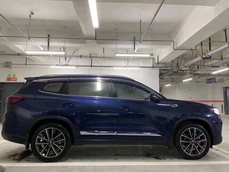 成都21年奇瑞瑞虎83