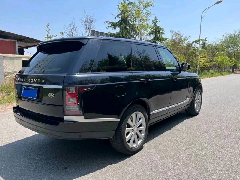 青岛15年路虎揽胜行政7