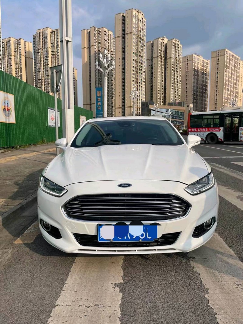 重庆14年福特蒙迪欧1