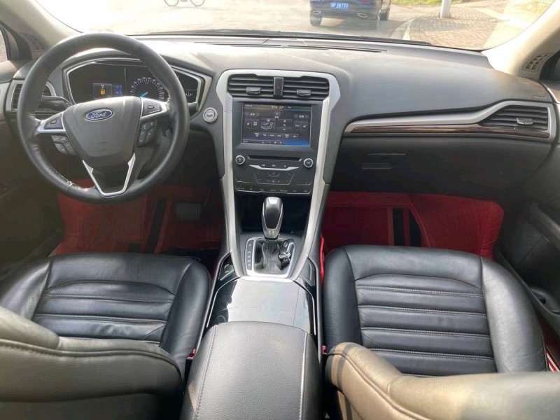 重庆14年福特蒙迪欧6