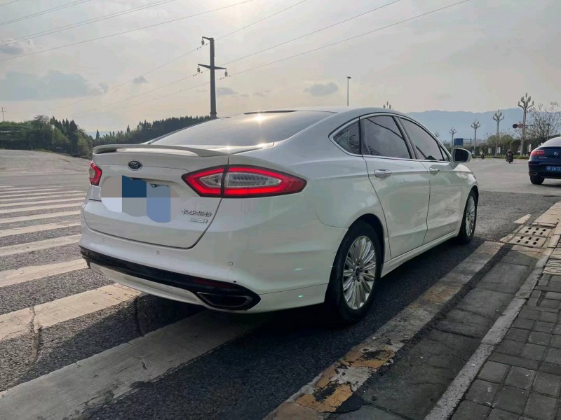 重庆14年福特蒙迪欧5