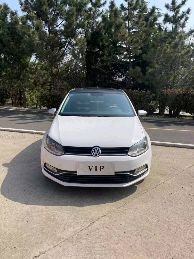 青岛16年大众polo1