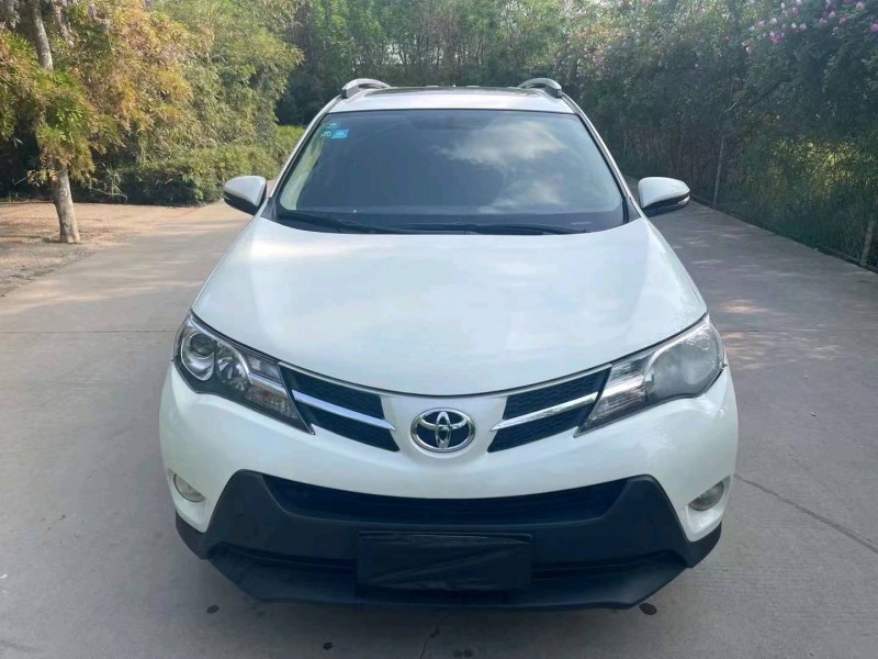 青岛16年丰田RAV41