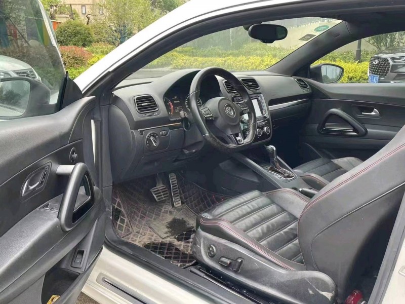 济南14年大众尚酷3