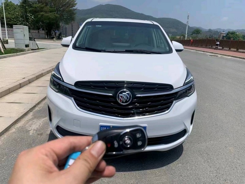 东莞22年别克GL81