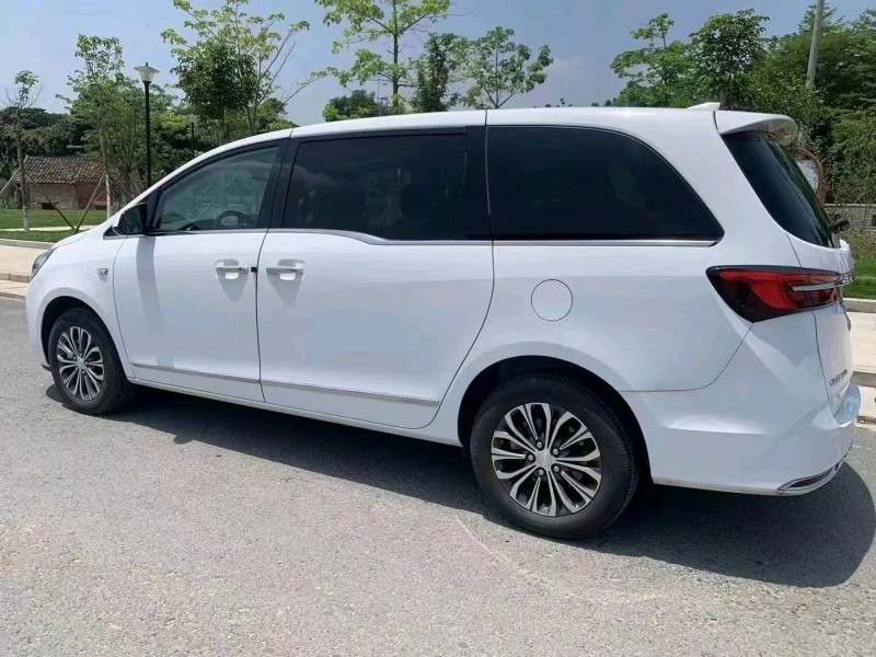 东莞22年别克GL87