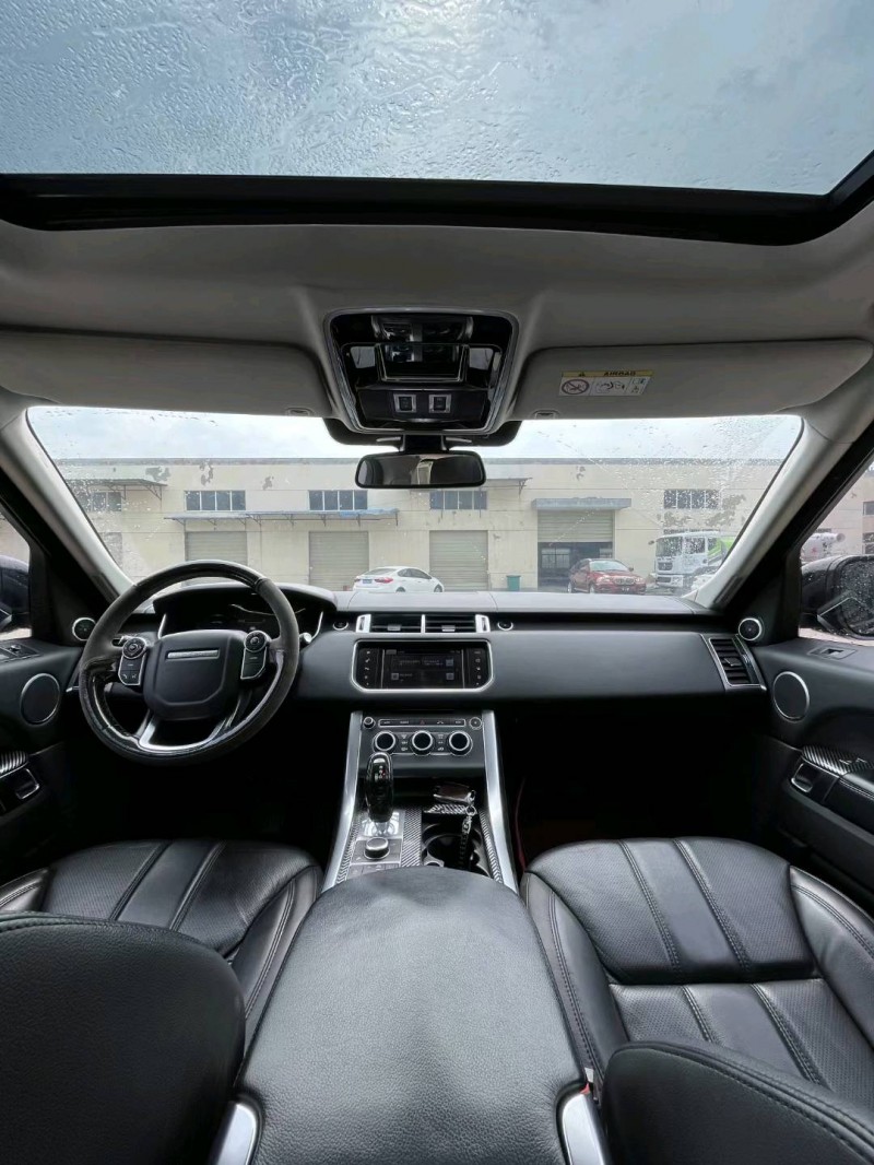 宿迁17年路虎揽胜运动4