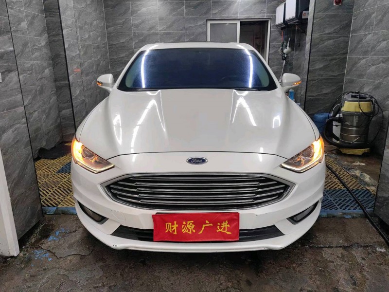 青岛18年福特蒙迪欧1